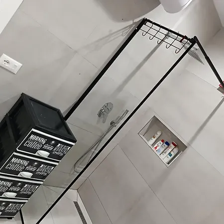Apartment Lungomare 01 *